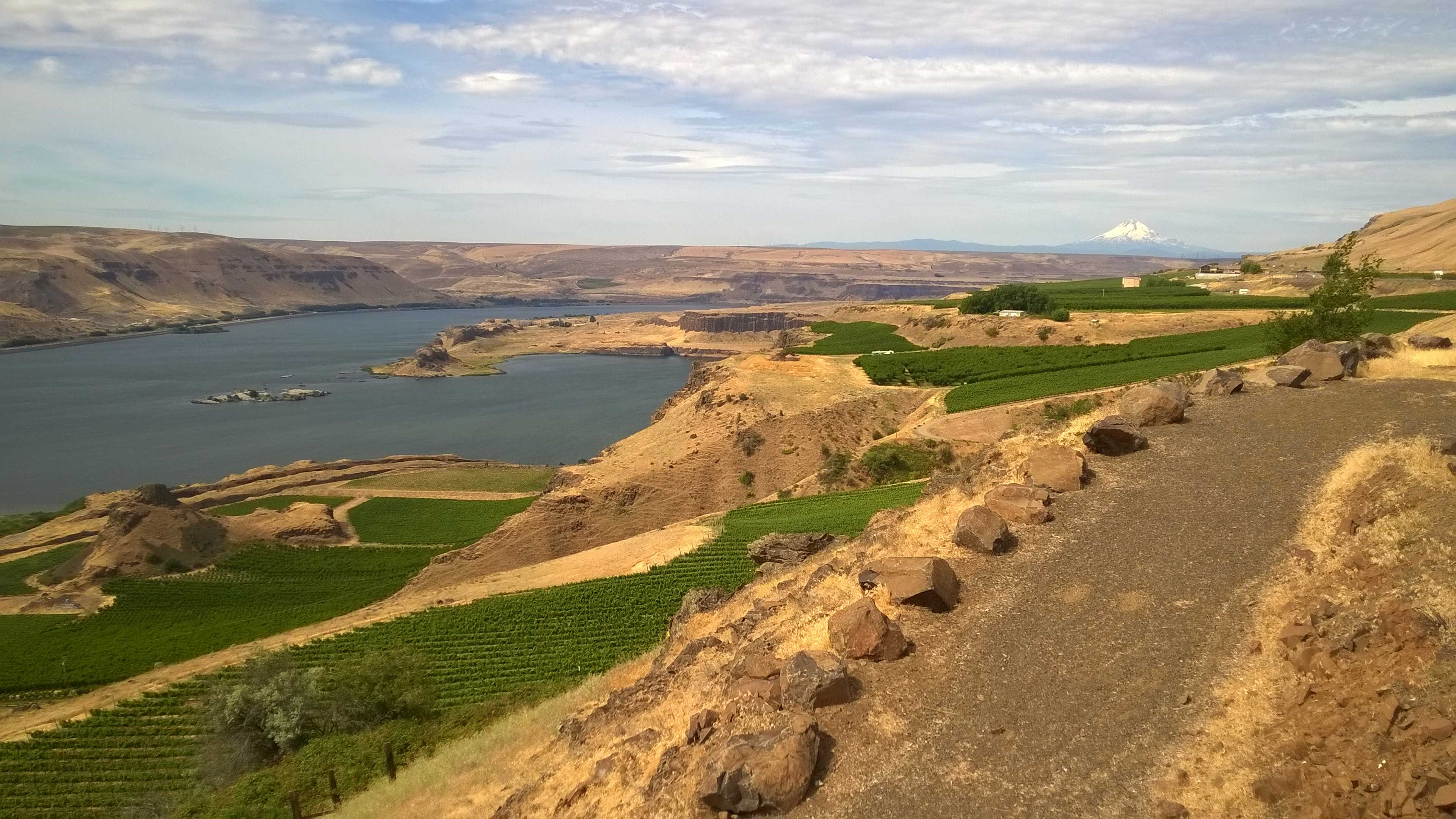 The Columbia Gorge has a north side, too